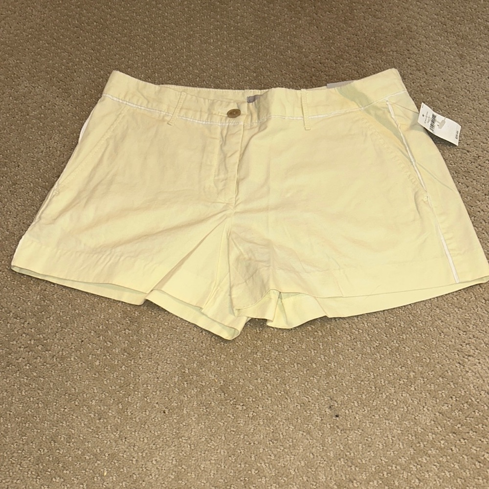 Gap Yellow Short Shorts NWT size 4